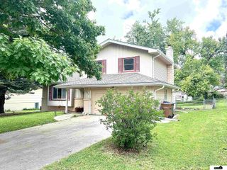 2804 Greensboro Avenue, Bellevue, NE 68005