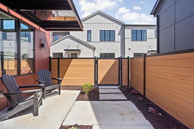 1676 Solebar Way, Westfield, IN 46074