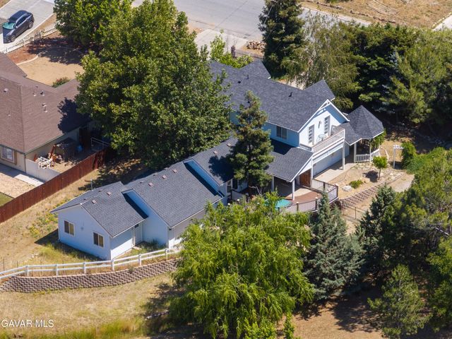 21009 Carriage Drive, Tehachapi, CA 93561