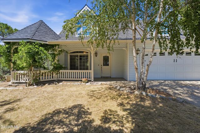 21009 Carriage Drive, Tehachapi, CA 93561