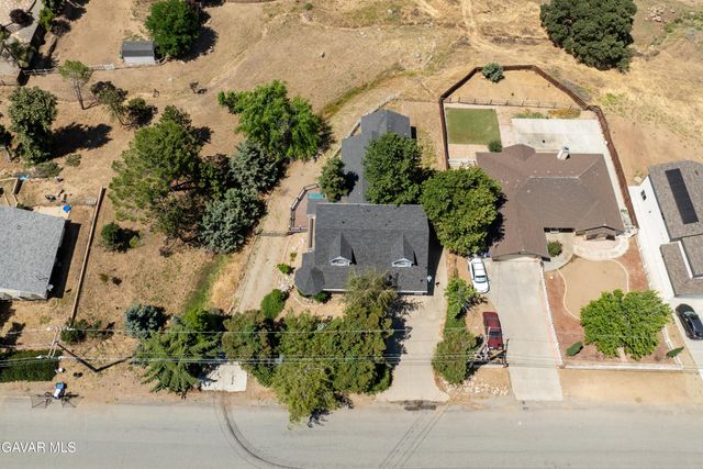 21009 Carriage Drive, Tehachapi, CA 93561