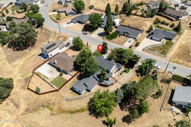 21009 Carriage Drive, Tehachapi, CA 93561