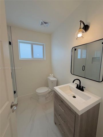 19221 SW 92nd Rd, Cutler Bay, FL 33157