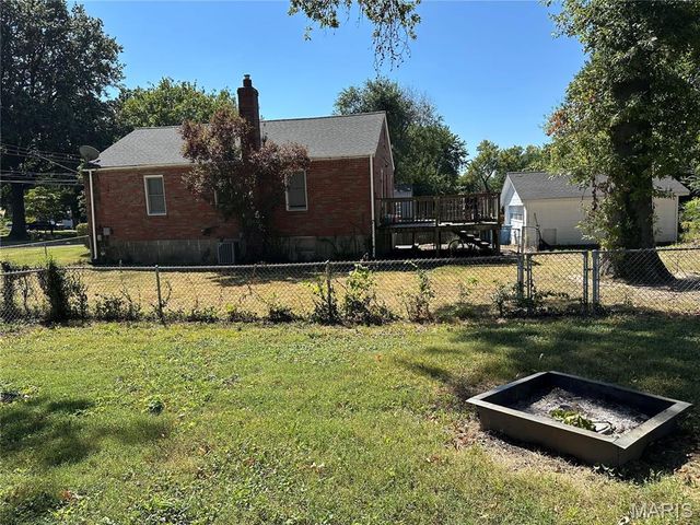 2341 Spencer Avenue, Overland, MO 63114