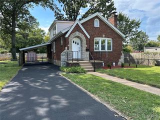 2341 Spencer Avenue, Overland, MO 63114