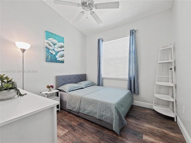 5396 NW 126th Dr, Coral Springs, FL 33076