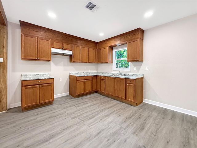 304 Stimson Avenue, Baytown, TX 77520