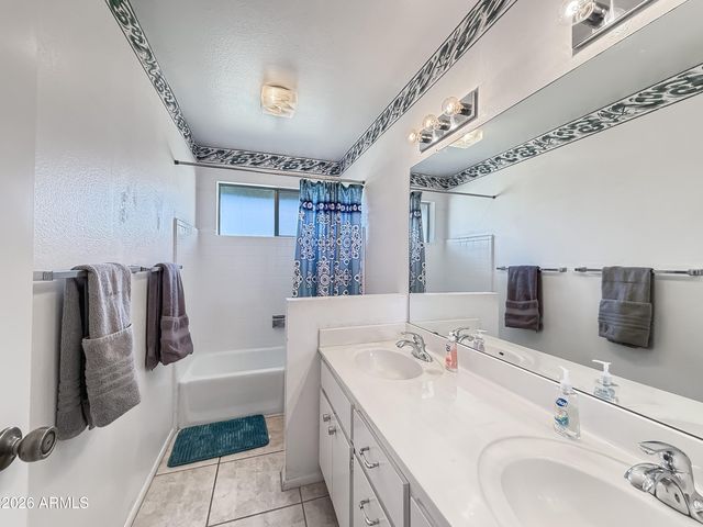 7848 N 5TH Avenue, Phoenix, AZ 85021