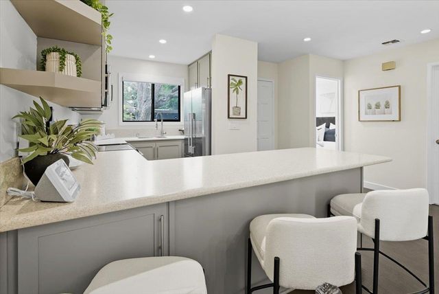 219 Horizon Avenue, Mountain View, CA 94043