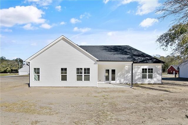 1038 White Plains Drive, Fayetteville, NC 28312
