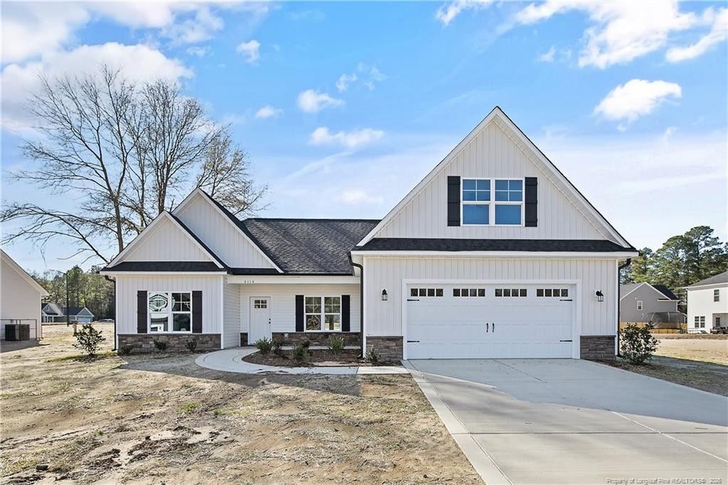 1038 White Plains Drive, Fayetteville, NC 28312