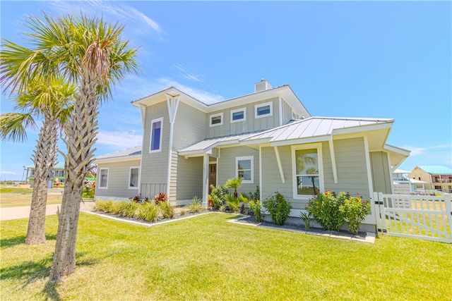 1041 Fiji Dr., Rockport, TX 78382