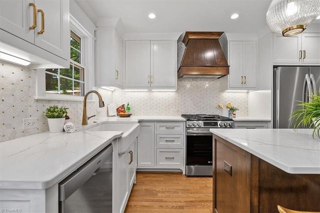 2406 Dellwood Drive, Greensboro, NC 27408