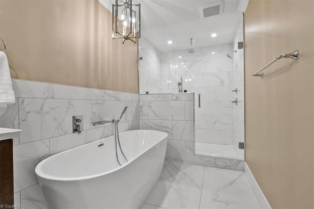 2406 Dellwood Drive, Greensboro, NC 27408