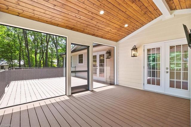 2406 Dellwood Drive, Greensboro, NC 27408