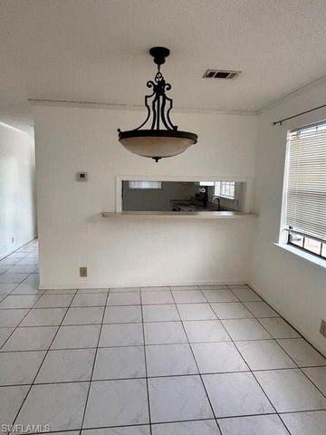5308 Treetops DR H204, Naples, FL 34113
