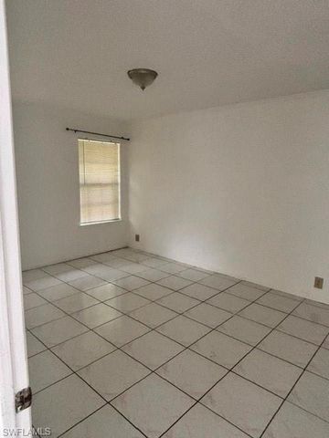5308 Treetops DR H204, Naples, FL 34113