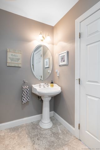 191 Pond View Drive, Watertown, CT 06795