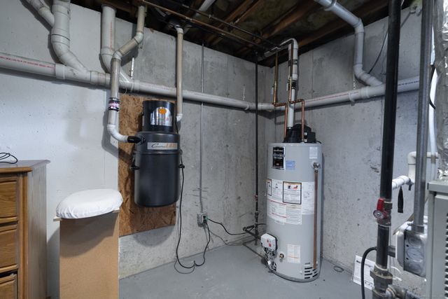 191 Pond View Drive, Watertown, CT 06795