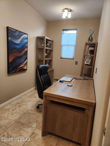 7100 W Cliff Spring Trail, Marana, AZ 85658