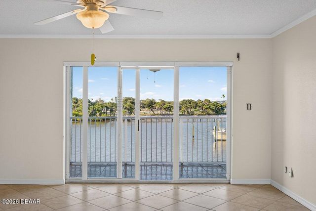 522 Marina Point Drive, Daytona Beach, FL 32114