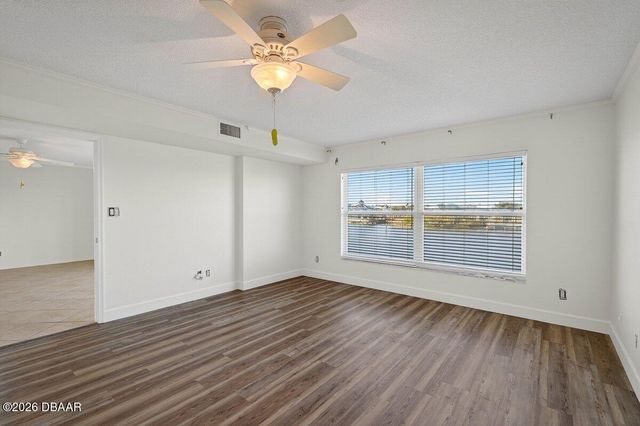 522 Marina Point Drive, Daytona Beach, FL 32114