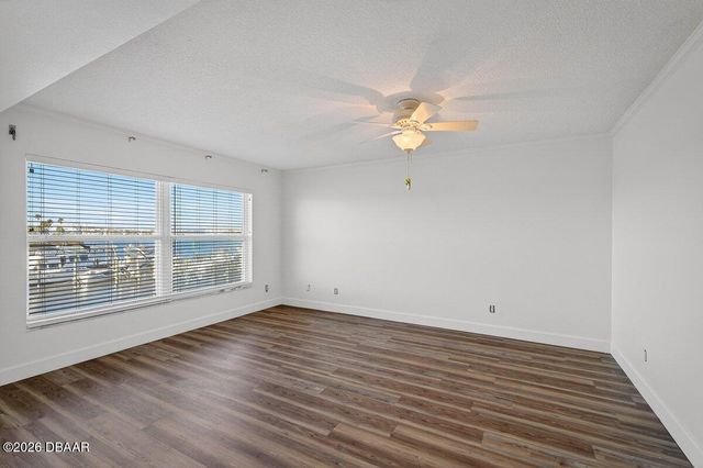 522 Marina Point Drive, Daytona Beach, FL 32114