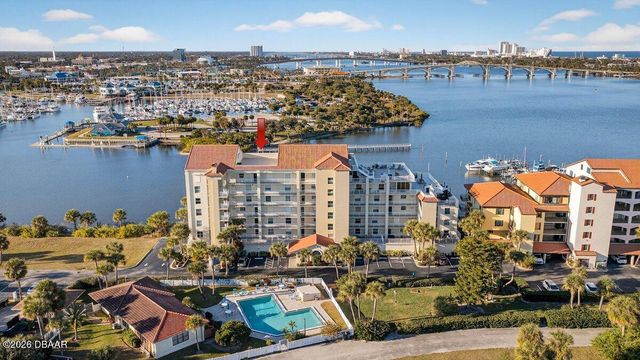 522 Marina Point Drive, Daytona Beach, FL 32114
