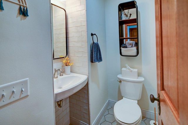 4026 Paunack Avenue, Madison, WI 53711