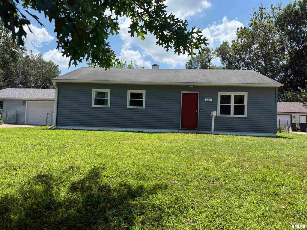 614 LASALLE Boulevard, Marquette Heights, IL 61554