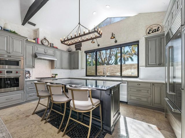 319 BIRD KEY DRIVE, Sarasota, FL 34236