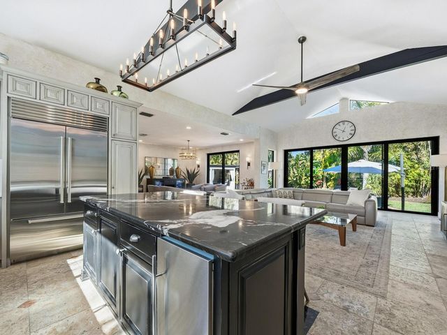 319 BIRD KEY DRIVE, Sarasota, FL 34236