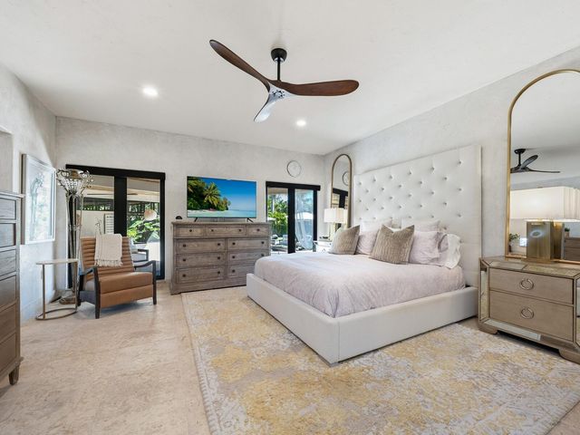 319 BIRD KEY DRIVE, Sarasota, FL 34236