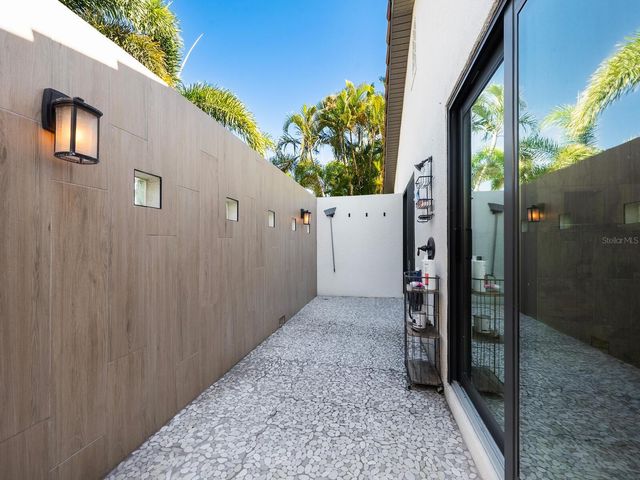 319 BIRD KEY DRIVE, Sarasota, FL 34236