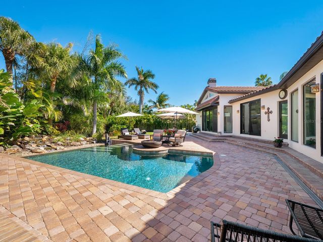 319 BIRD KEY DRIVE, Sarasota, FL 34236