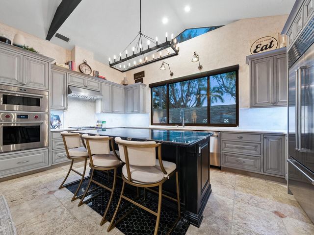 319 BIRD KEY DRIVE, Sarasota, FL 34236