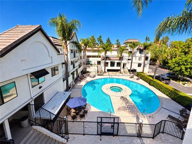 17735 Kinzie, Northridge, CA 91325