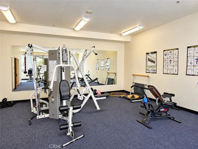 17735 Kinzie, Northridge, CA 91325