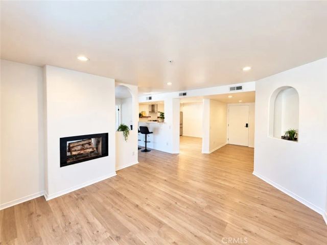 17735 Kinzie, Northridge, CA 91325