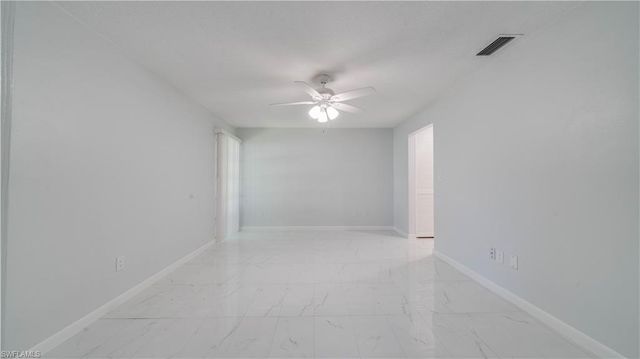 5657 Eichen CIR E, Fort Myers, FL 33919