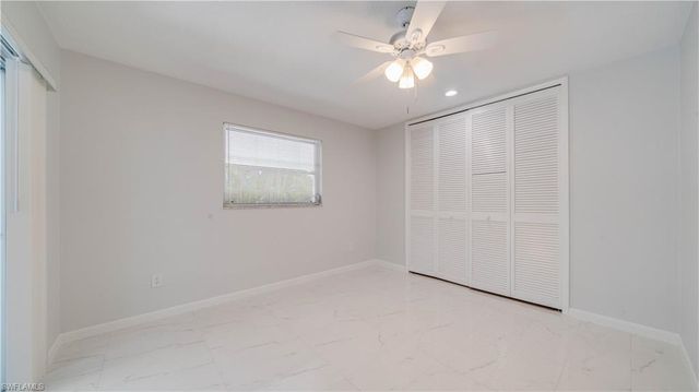 5657 Eichen CIR E, Fort Myers, FL 33919