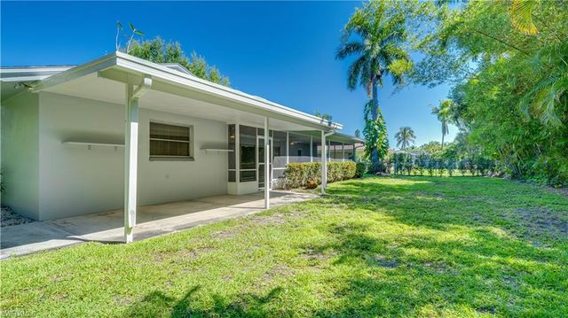 5657 Eichen CIR E, Fort Myers, FL 33919