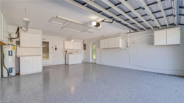 5657 Eichen CIR E, Fort Myers, FL 33919