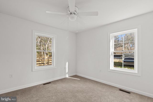 22202 WETIPQUIN RD, Quantico, MD 21856