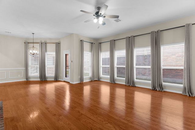 9458 Park Garden Drive, Frisco, TX 75035