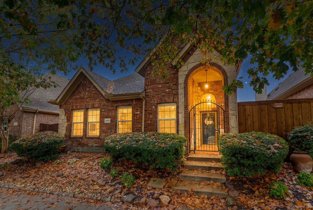9458 Park Garden Drive, Frisco, TX 75035