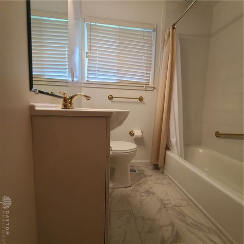 642 La Salle Drive, Dayton, OH 45417