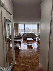 3900-00 FORD RD #12A, Philadelphia, PA 19131