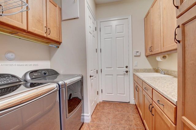 8181 Banpo Bridge Way, Delray Beach, FL 33446