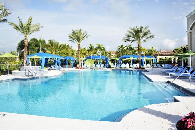 8181 Banpo Bridge Way, Delray Beach, FL 33446